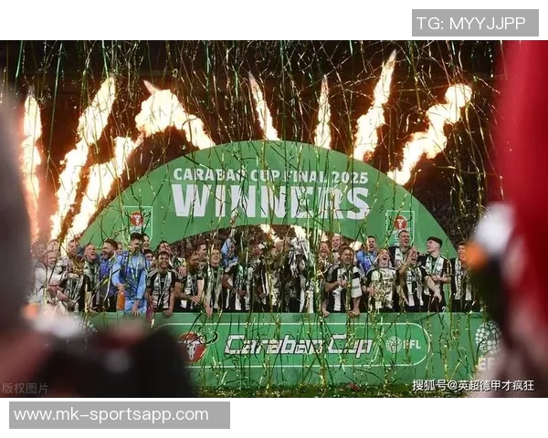 利物浦后卫引援受挫纽卡斯尔欲续约博特曼与利夫拉门托