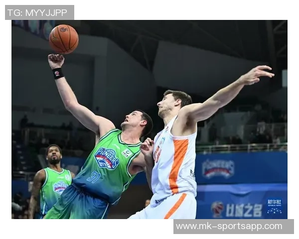 先行者迎来两连胜以106比76大胜福建晋江文旅展现强劲实力